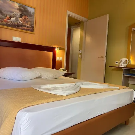 Hotel Mantas 4*