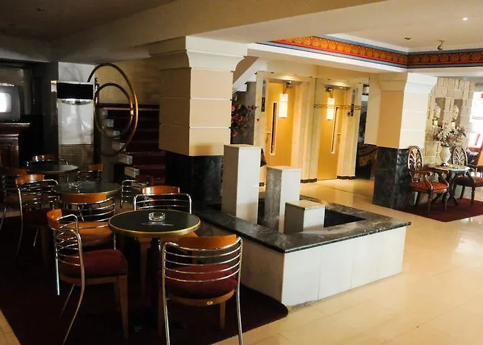 Mantas Като-Лутраки