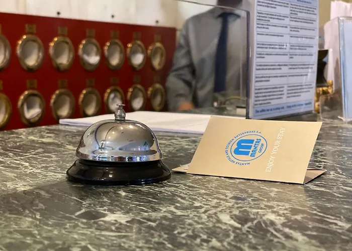 Mantas Отель Като-Лутраки